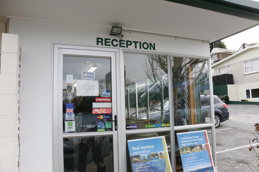 Lakeside Motel Queenstown Exterior photo