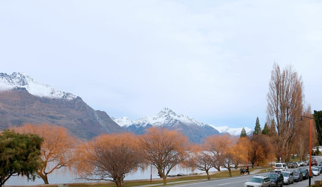 Lakeside Motel Queenstown Exterior photo
